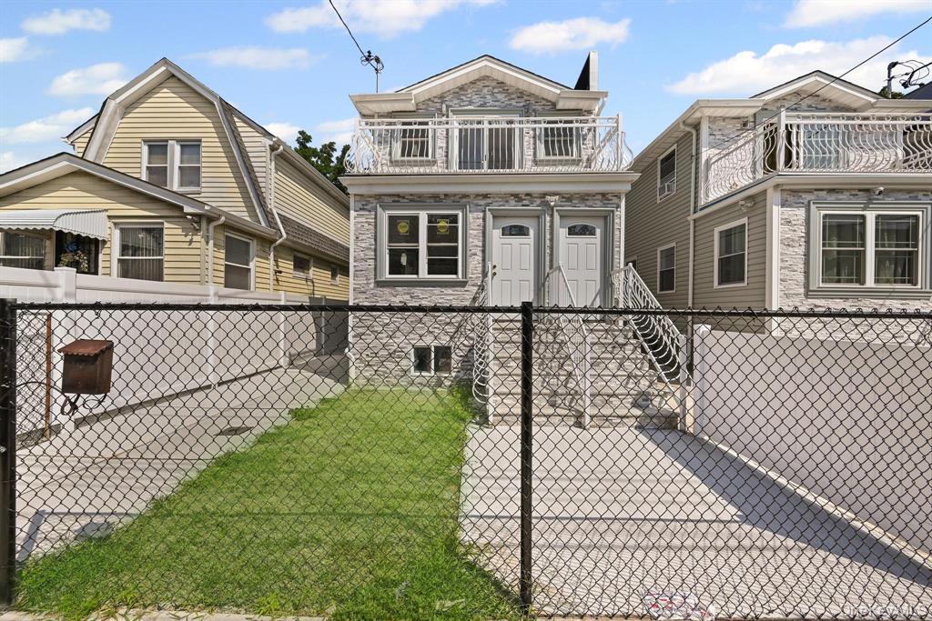 20108 118th Avenue – For Rent