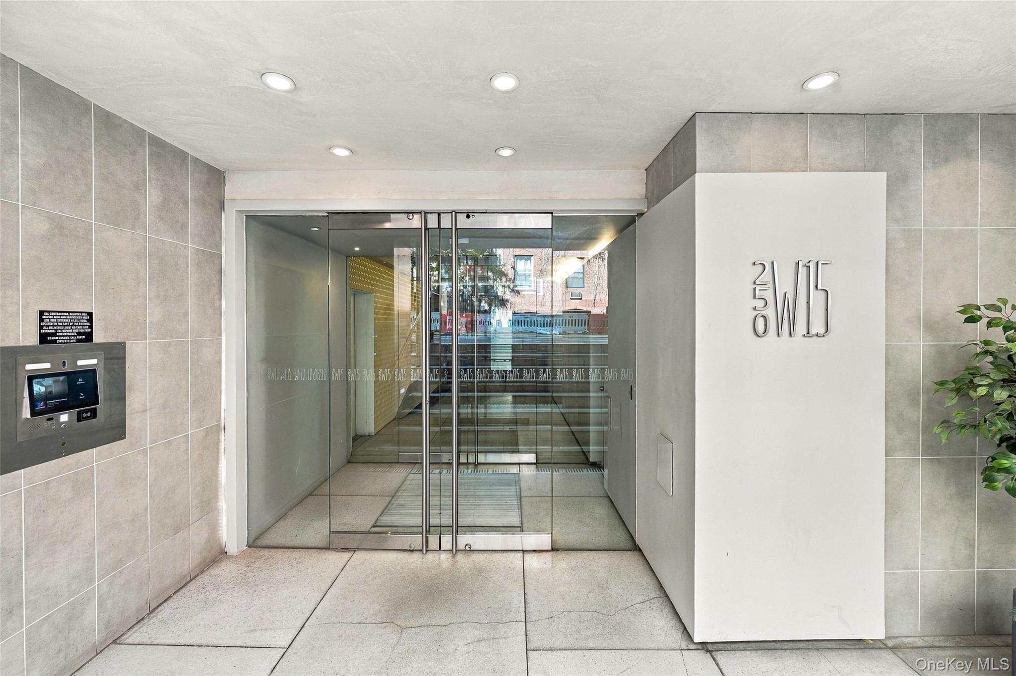 250 W 15th Street, Unit 6G photo 17