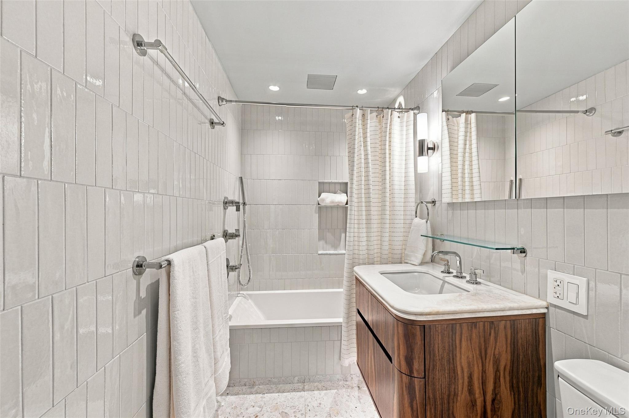 250 W 15th Street, Unit 6G photo 11