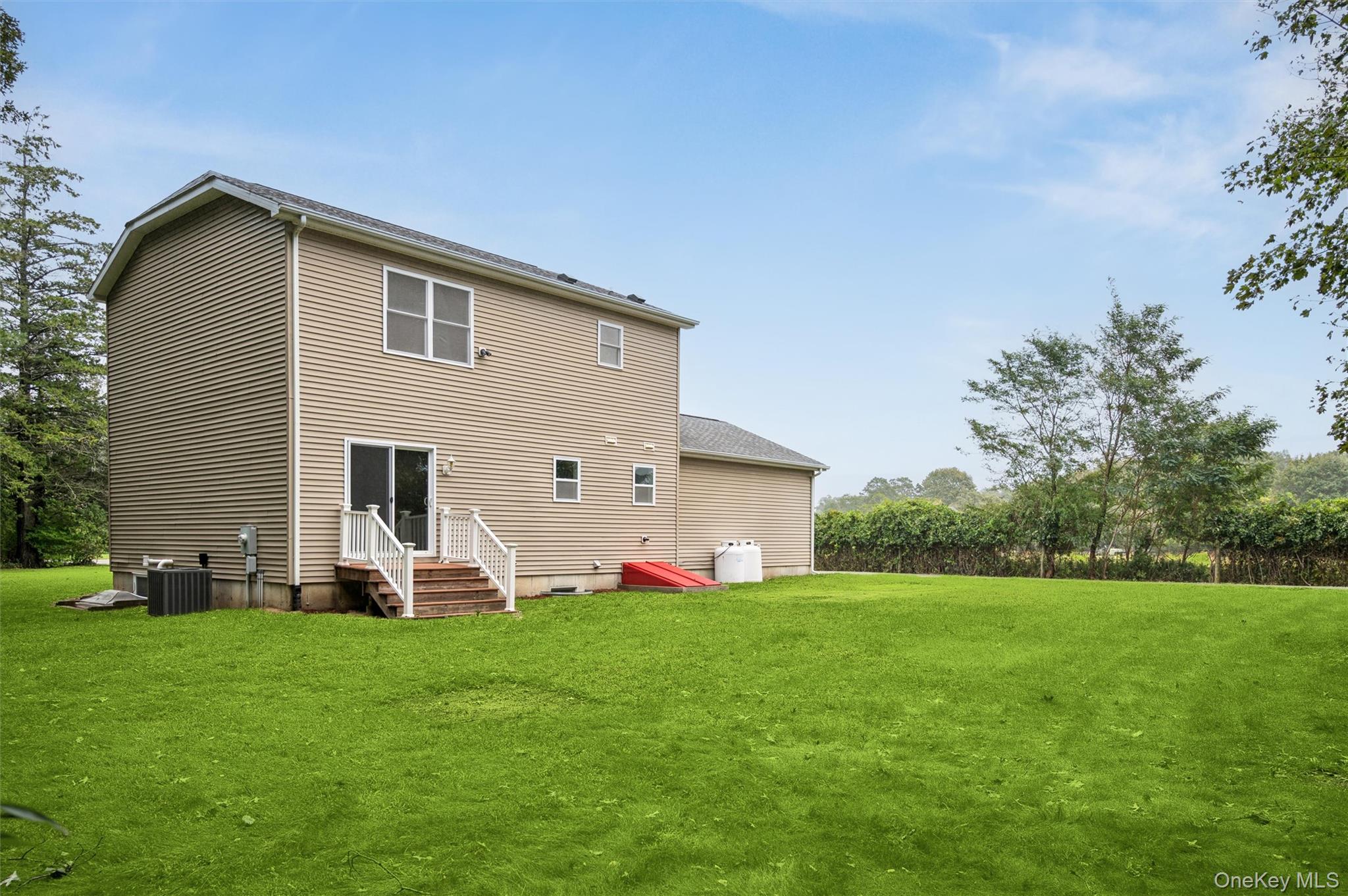 147A Old Country Rd – For Sale photo 19