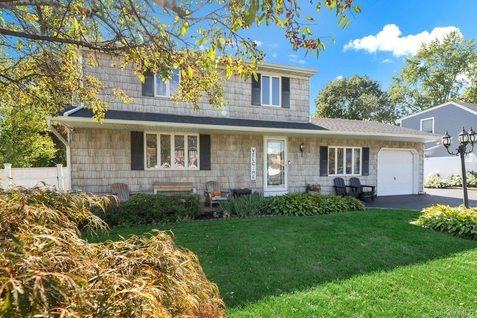 16 Hilltop Lane – For Sale photo 2