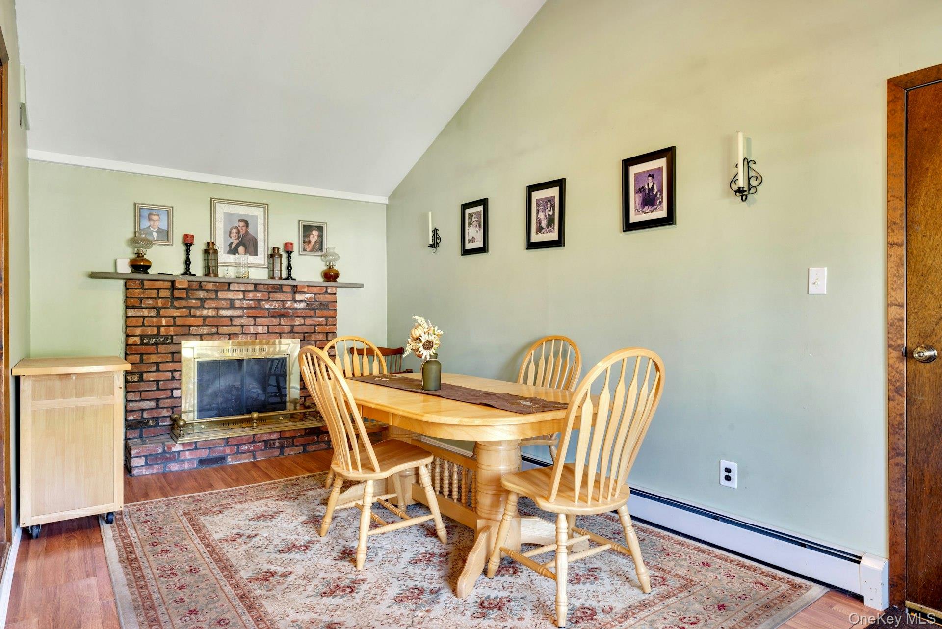 16 Hilltop Lane – For Sale photo 8
