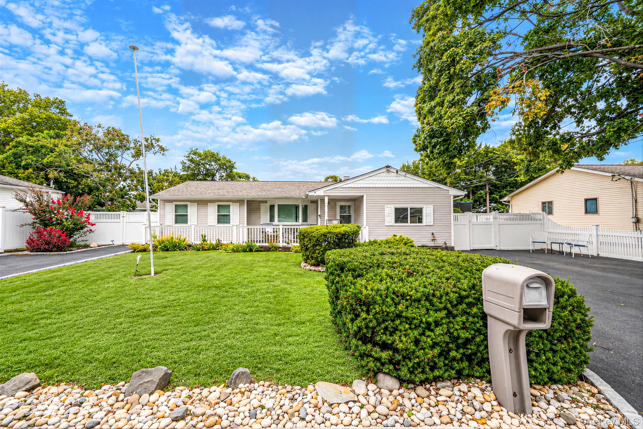 179 Ford Street – For Sale