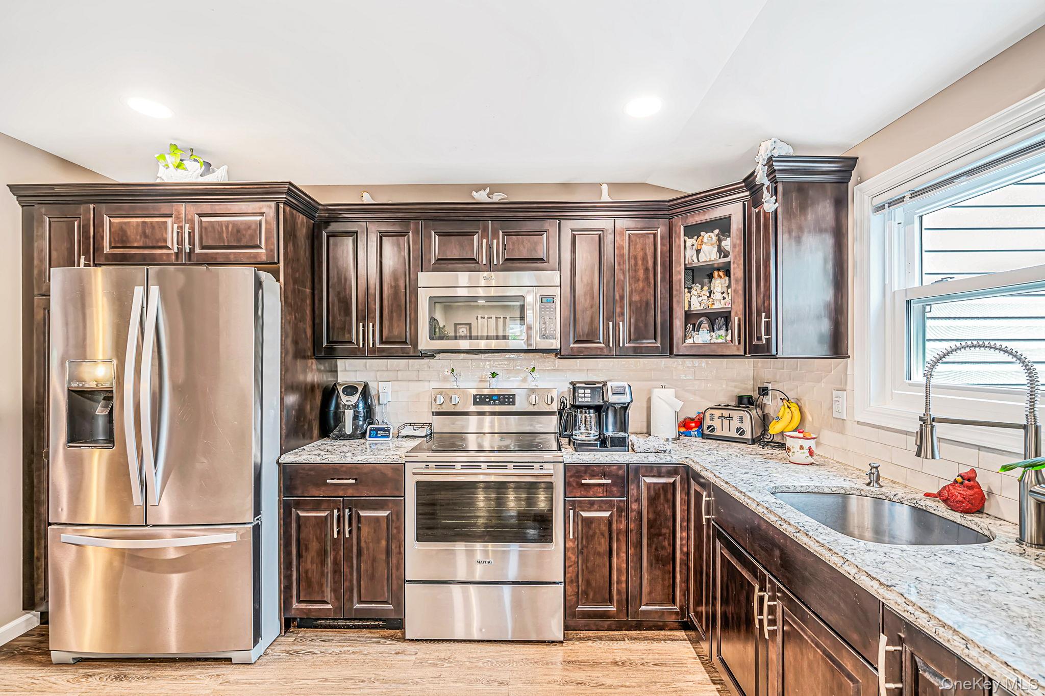 179 Ford Street – For Sale photo 8