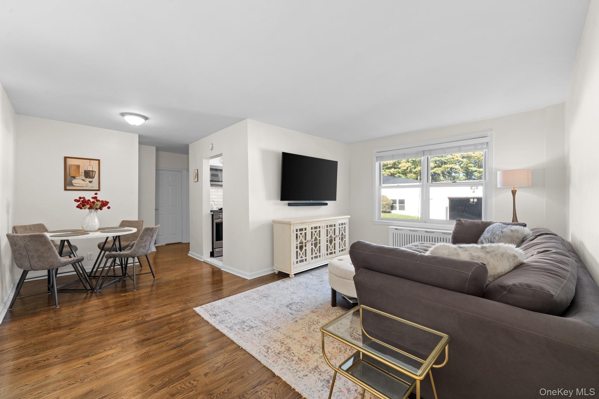 21 Edwards Street, Unit 1B photo 6