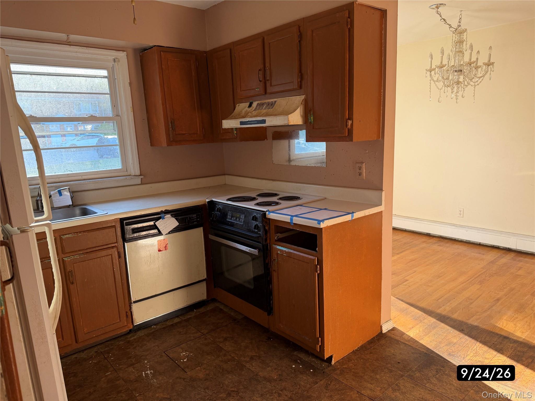 2710 South Rd, Unit F7 photo 2