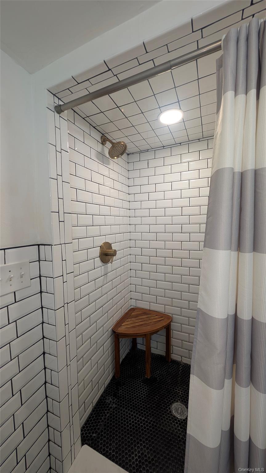 9 Academy Street – For Sale photo 31