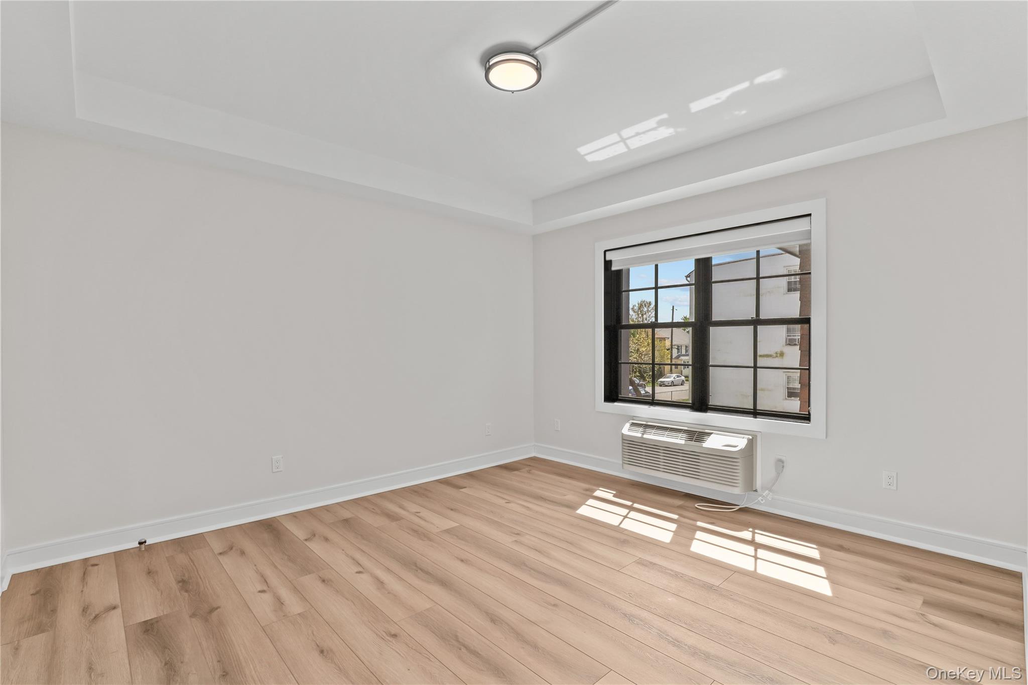 11 Purdy Street, Unit 302 photo 11