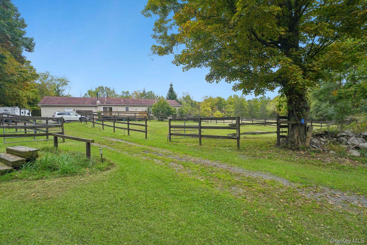 131 King Road – For Sale photo 32