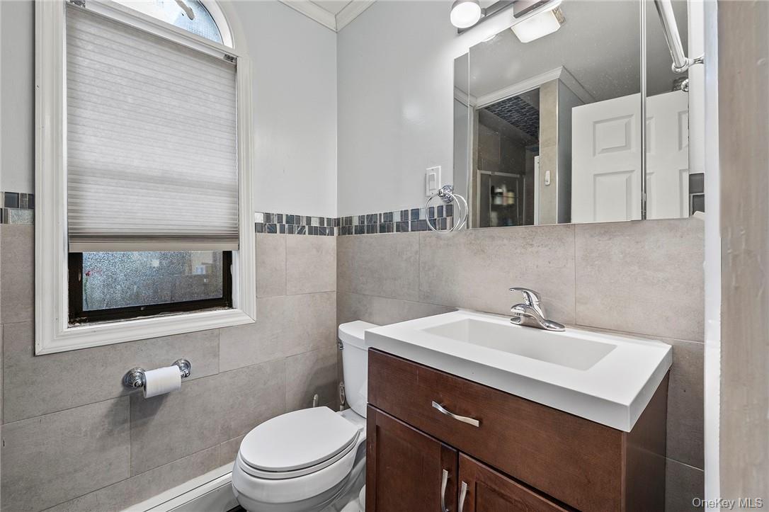 1 Granada Crescent, Unit 4 photo 10