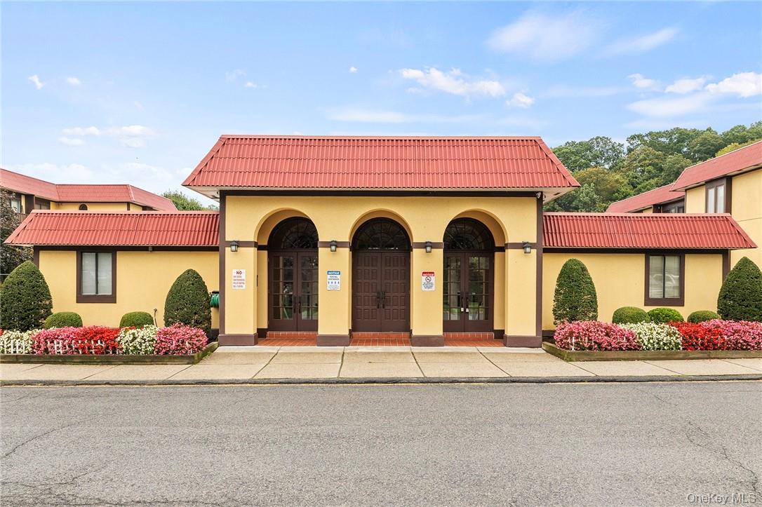 1 Granada Crescent, Unit 4 photo 17