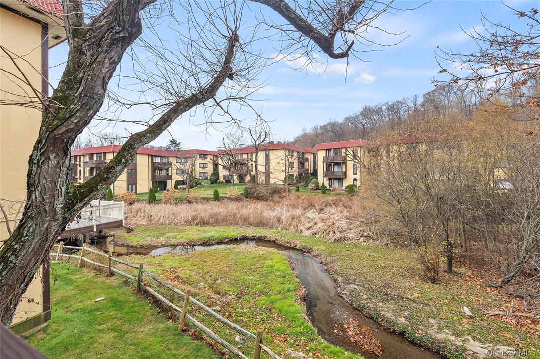 1 Granada Crescent, Unit 4 photo 18