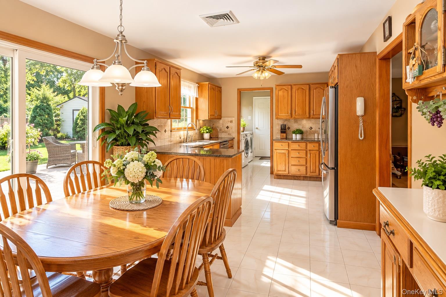 10 Marblestone – For Sale photo 6