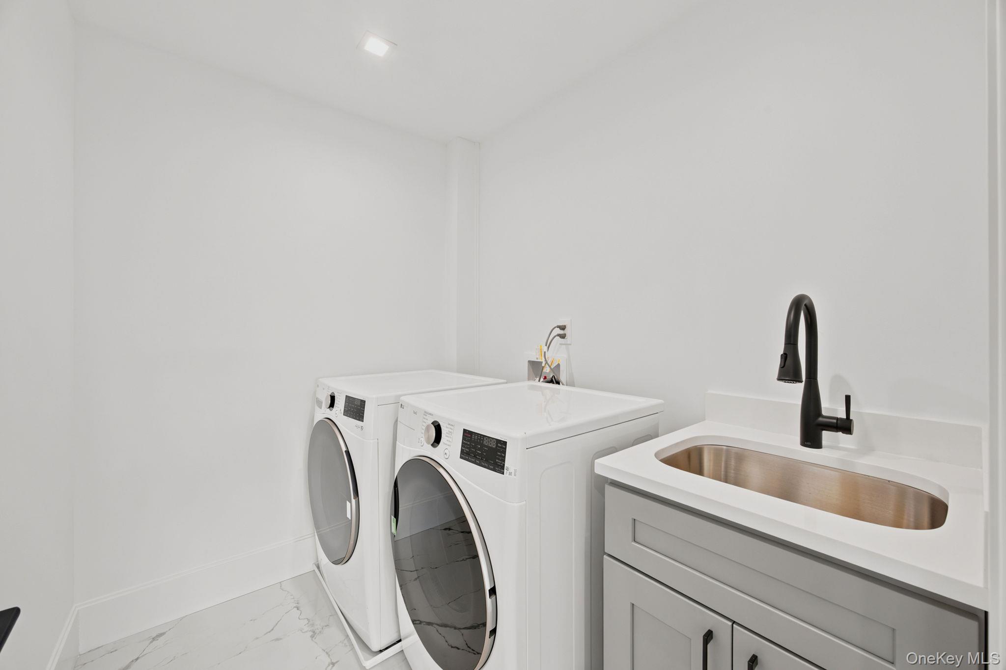 400 Langley Avenue – For Sale photo 20