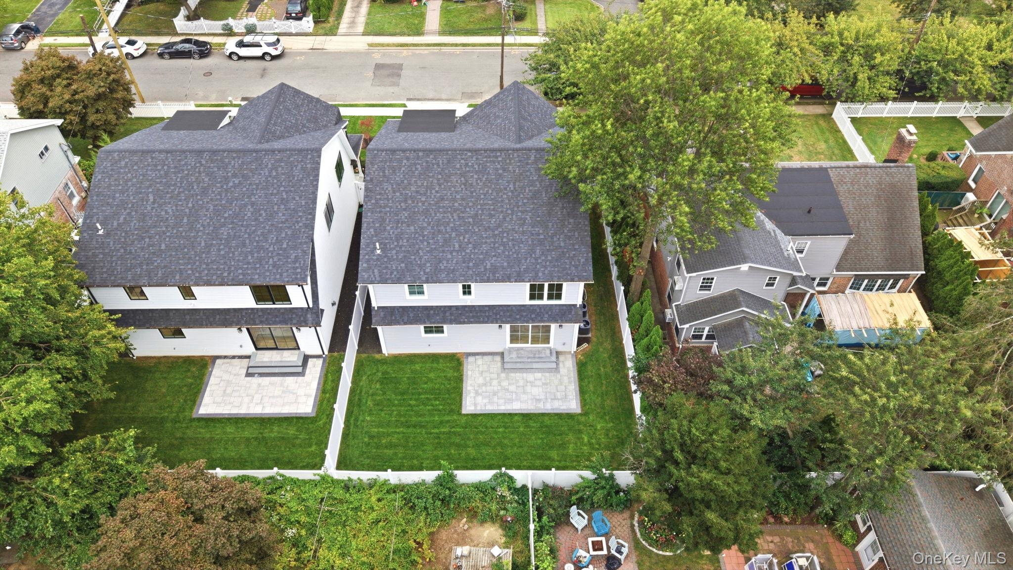 400 Langley Avenue – For Sale photo 43