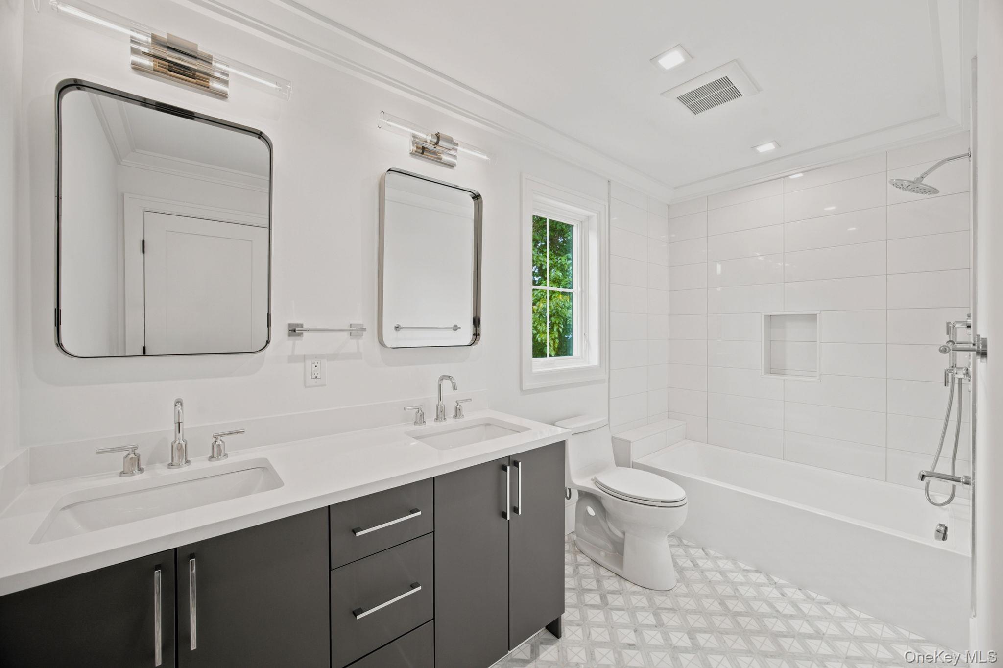 400 Langley Avenue – For Sale photo 19