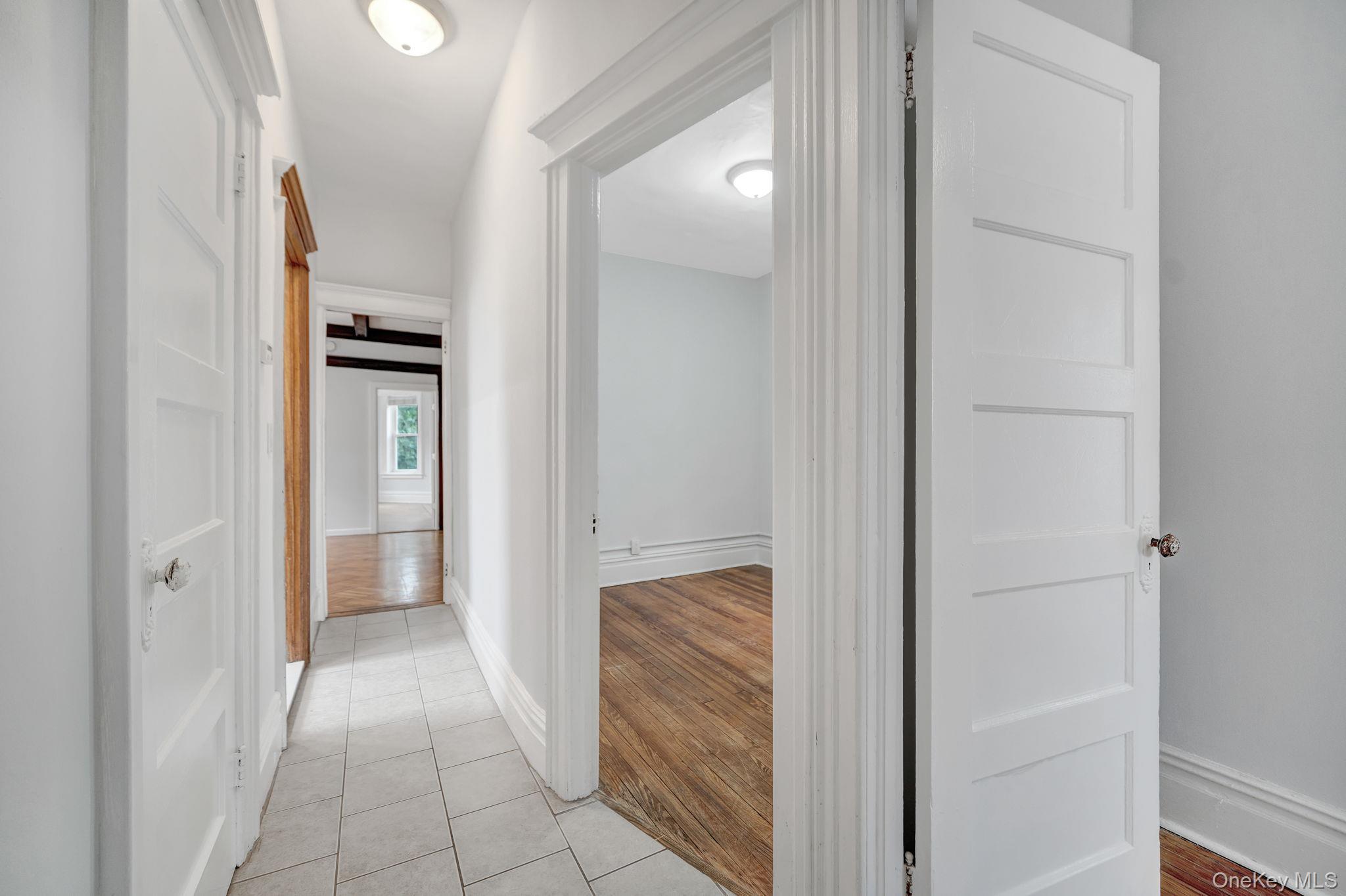 1934 Benedict Avenue – For Sale photo 15