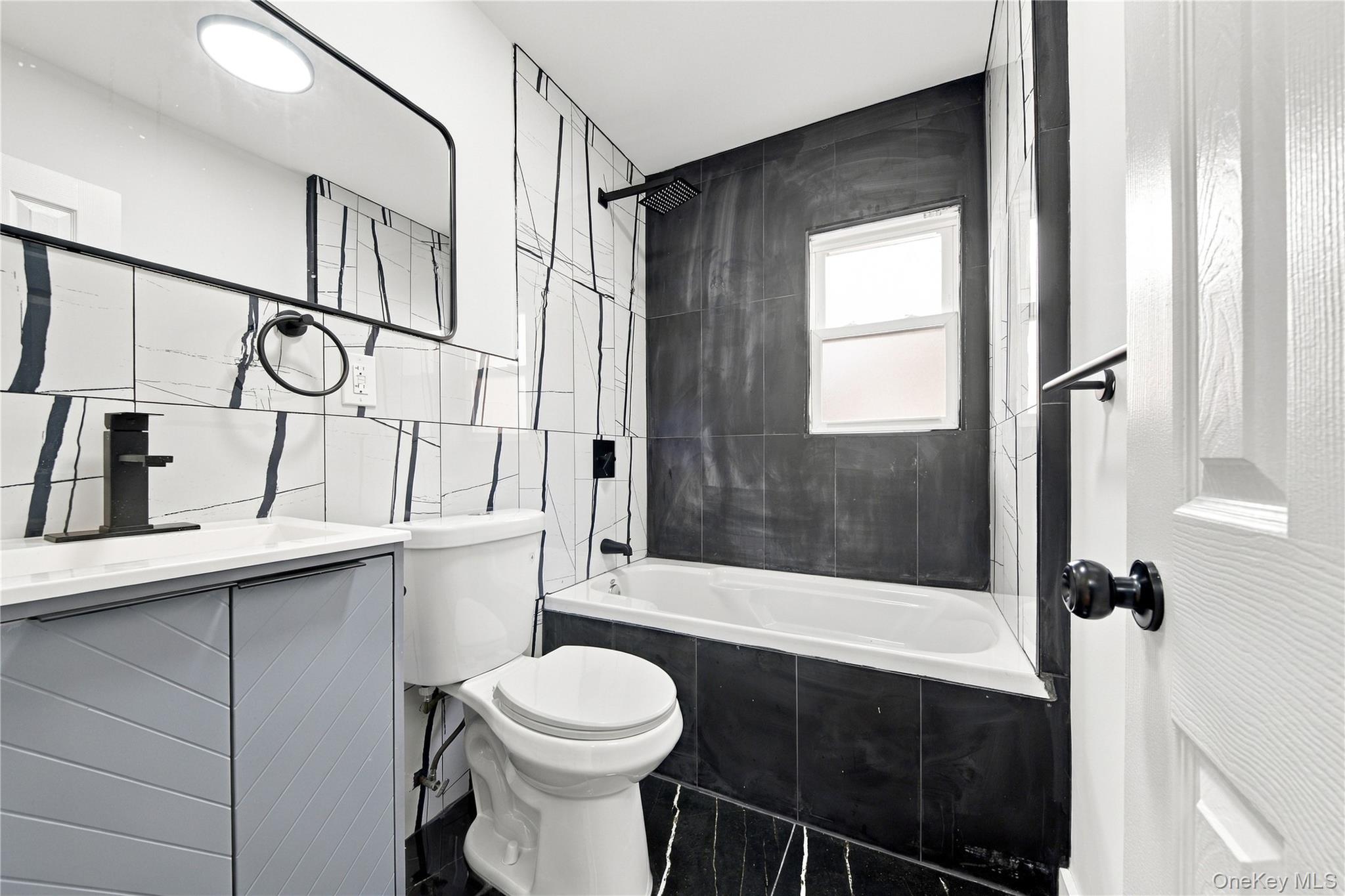 1977 Jackson Avenue – For Sale photo 11