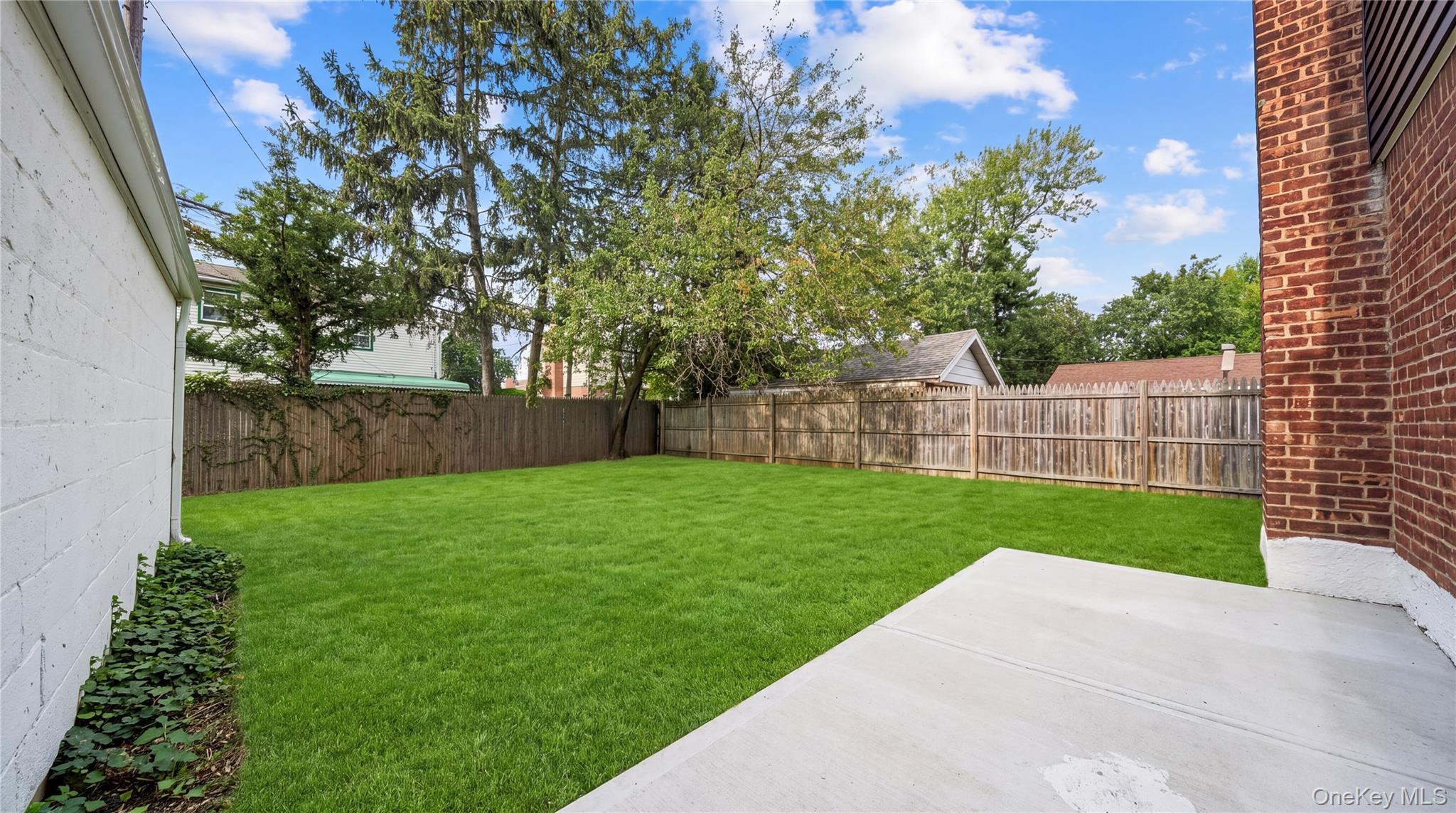 1977 Jackson Avenue – For Sale photo 28
