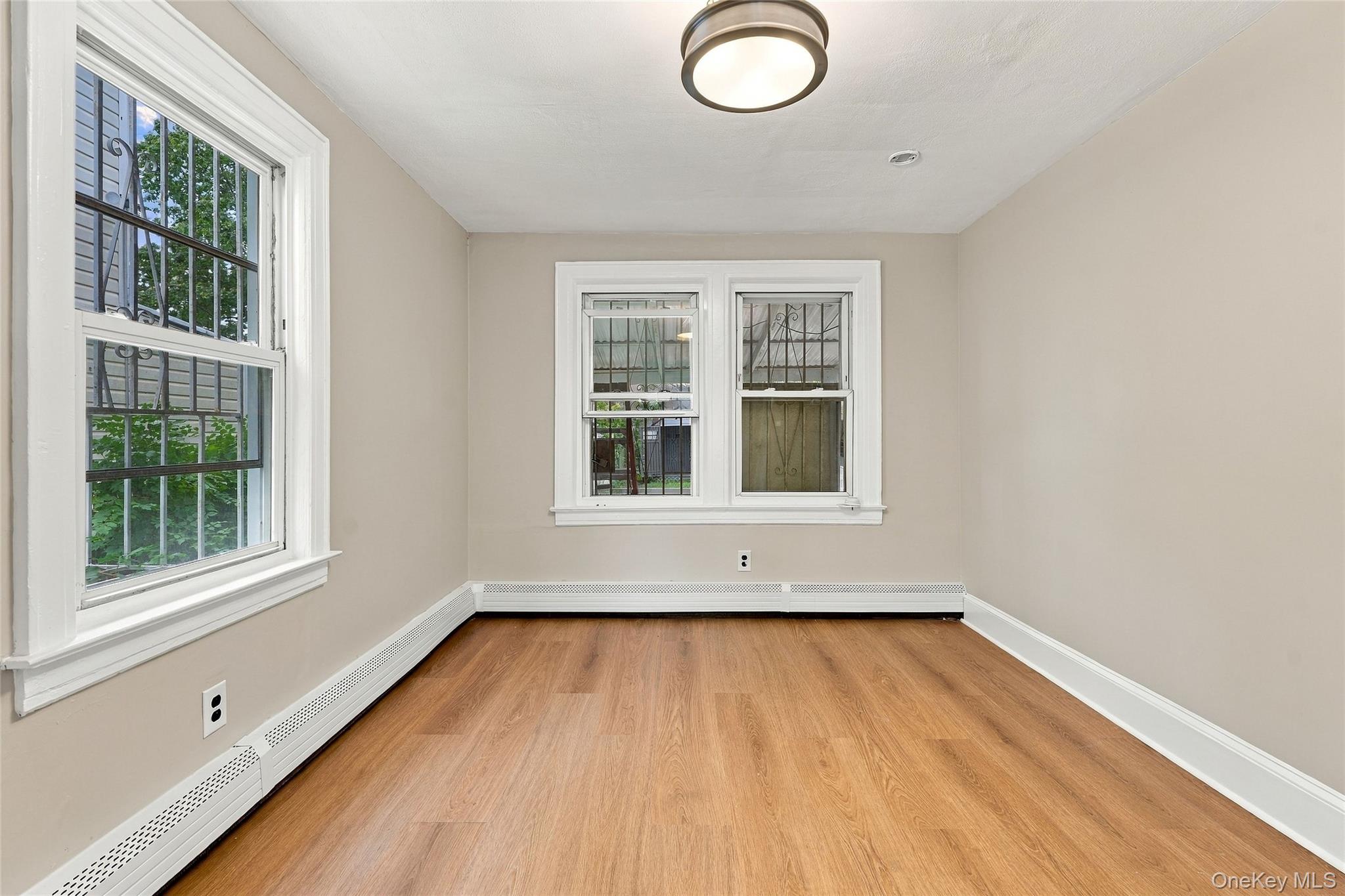 98 Willow Avenue – For Sale photo 19