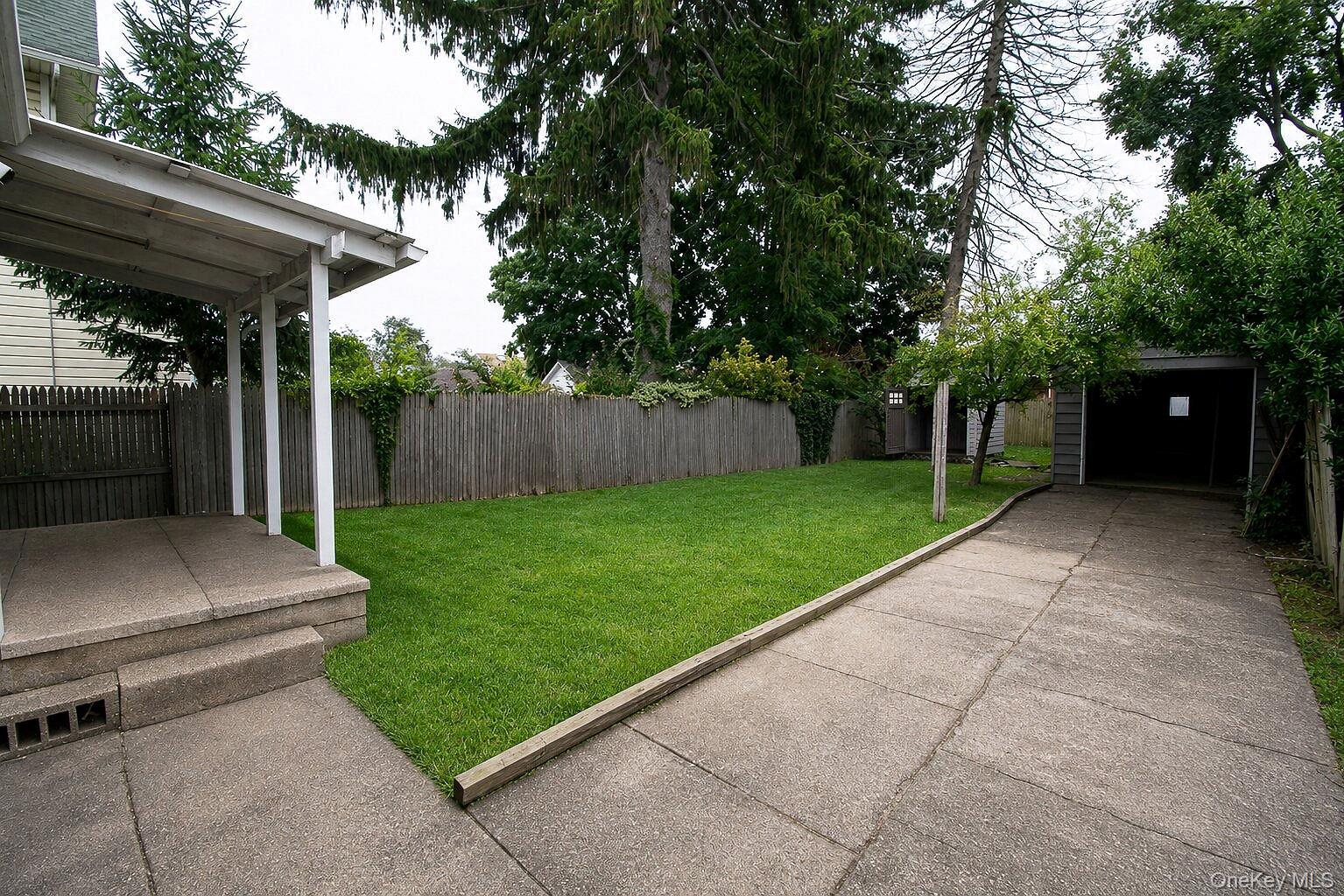 98 Willow Avenue – For Sale photo 3