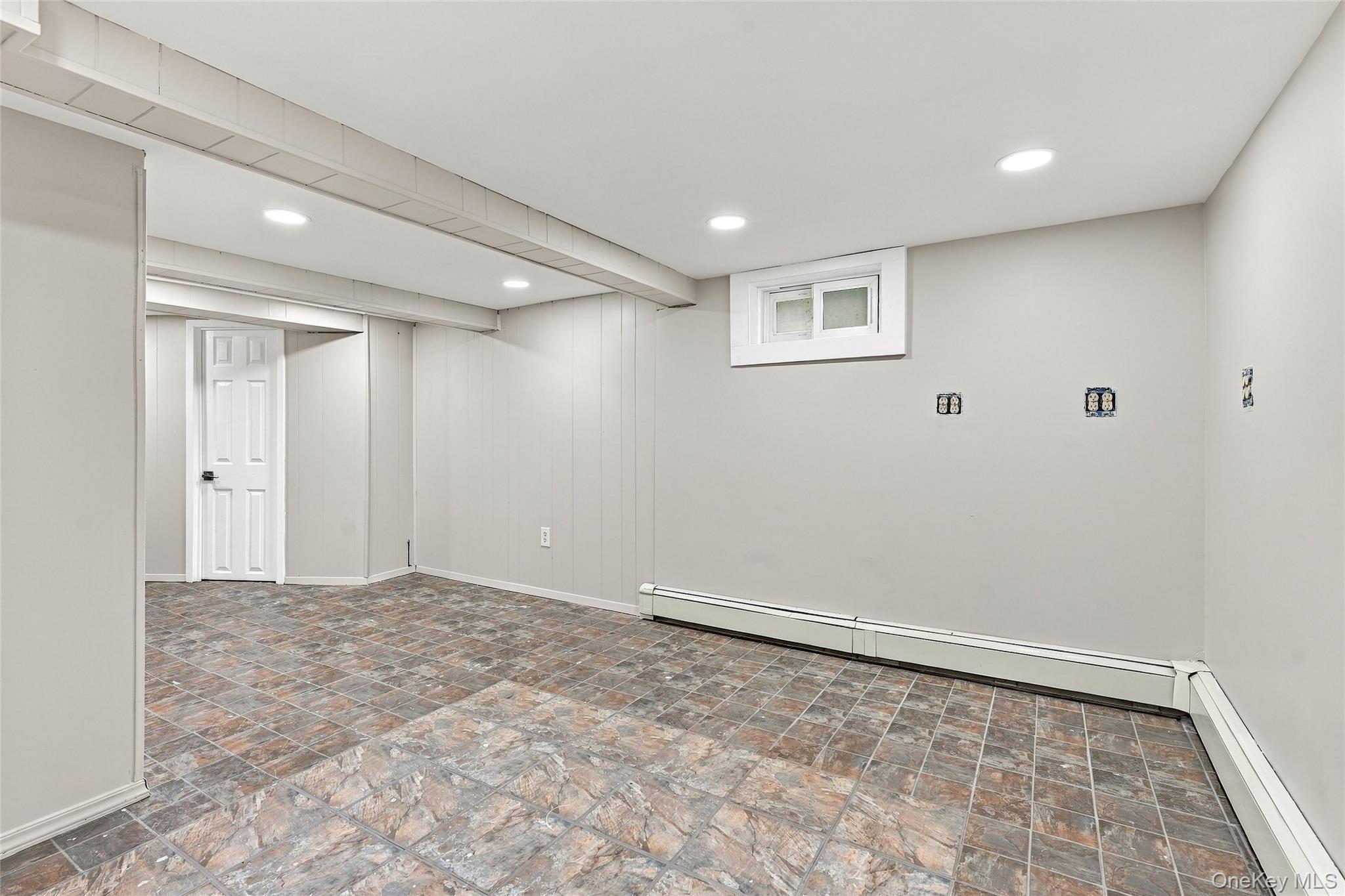98 Willow Avenue – For Sale photo 22
