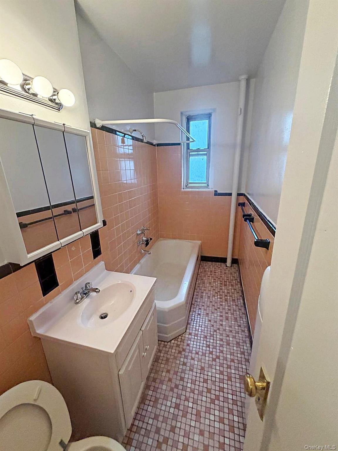 4115 45th Street, Unit 6L photo 8