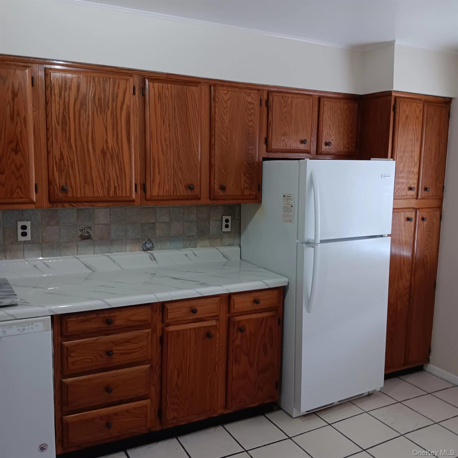 200 Hilton Avenue, Unit 30 photo 11