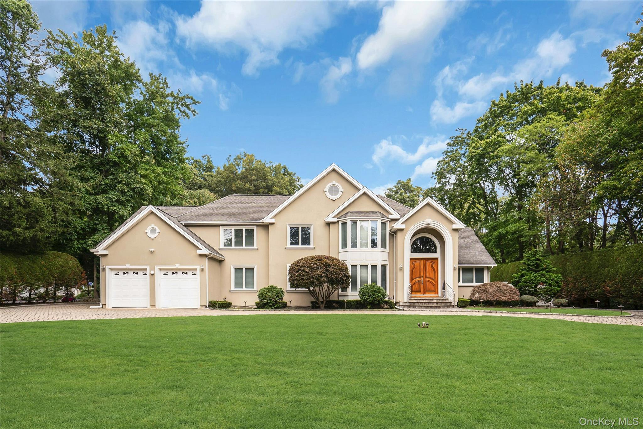 25 Oriole Way – For Sale