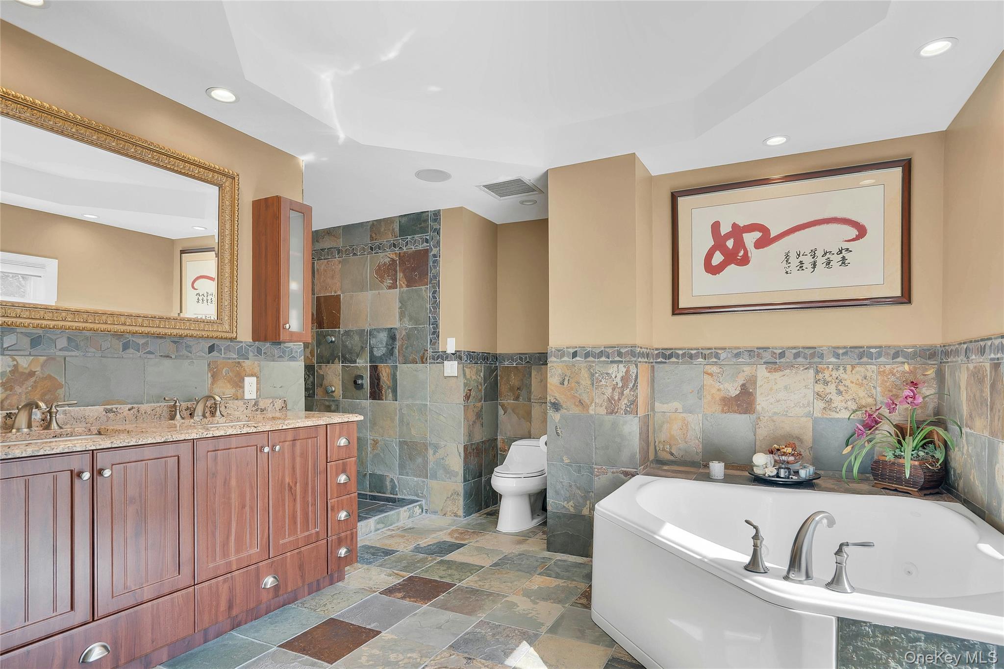 25 Oriole Way – For Sale photo 38