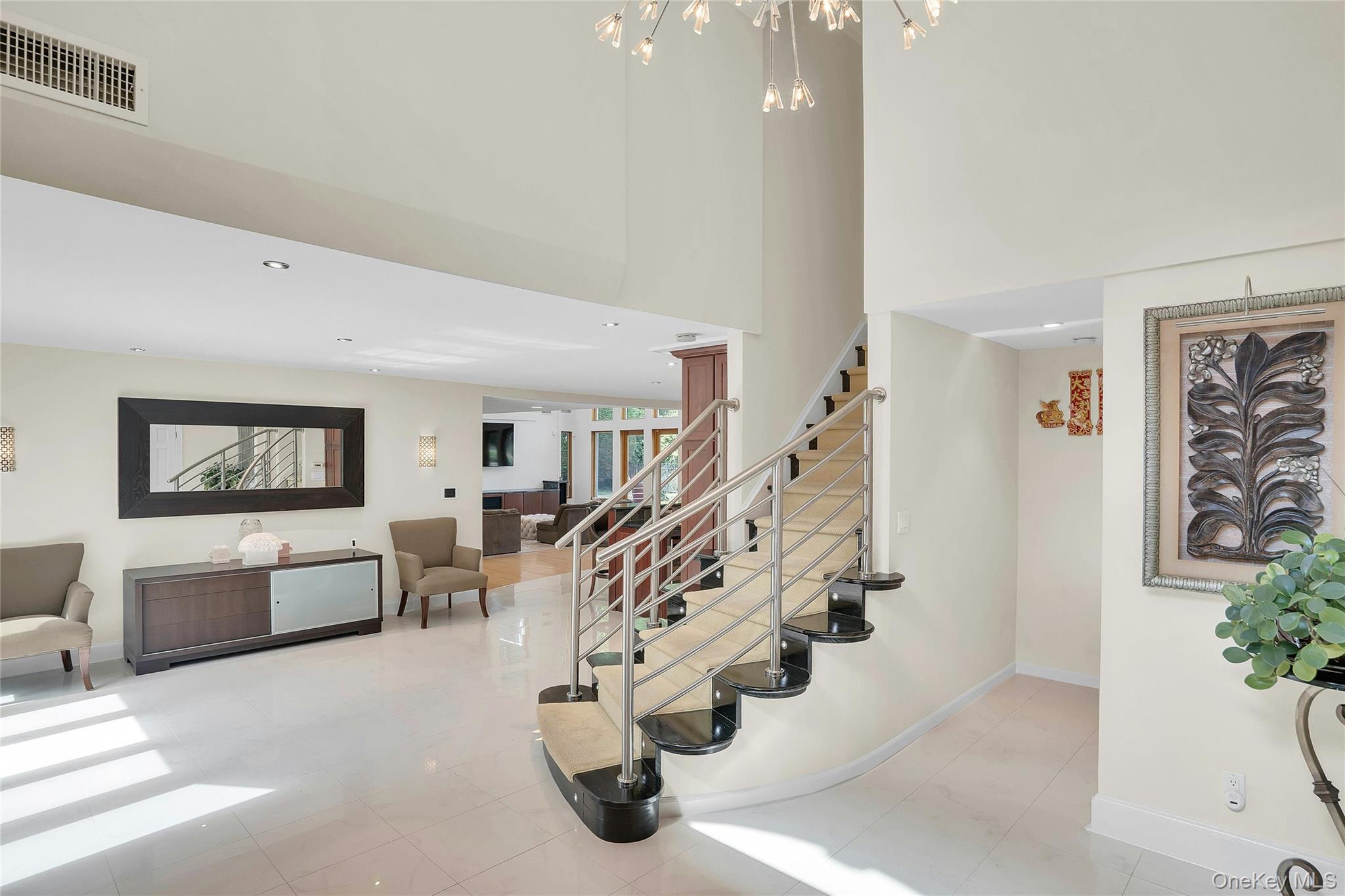 25 Oriole Way – For Sale photo 10