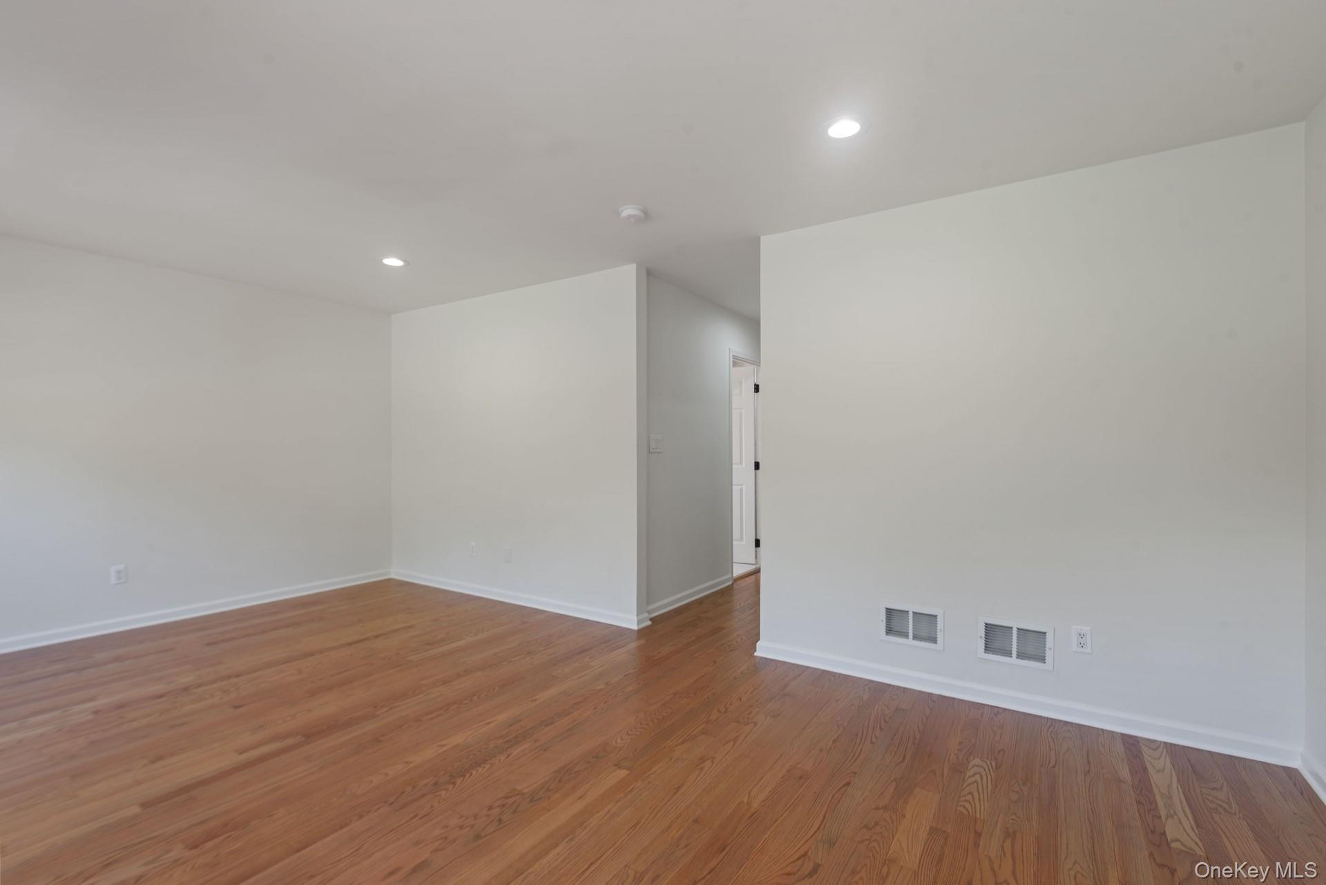 38 Mulberry Drive – For Sale photo 14