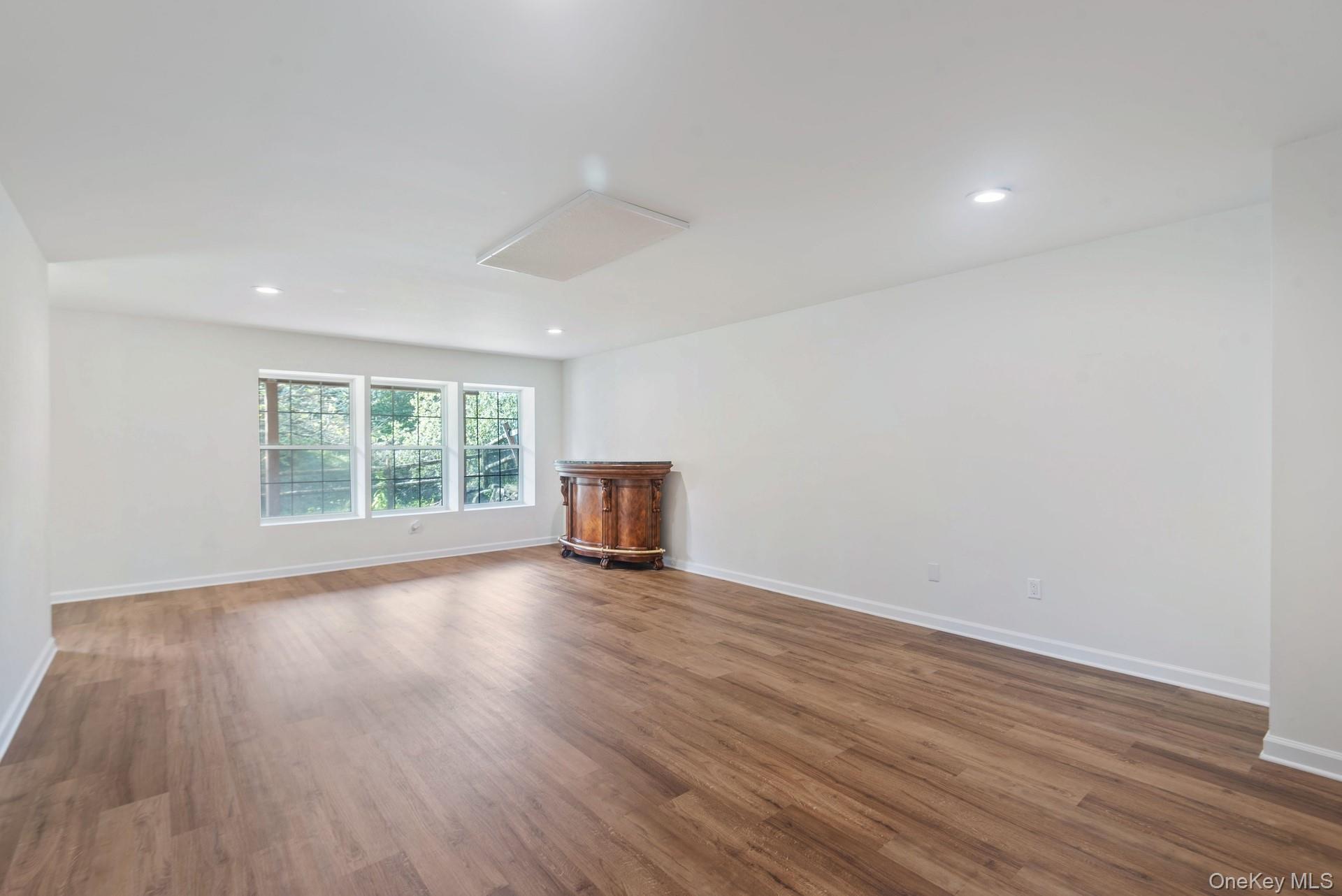 38 Mulberry Drive – For Sale photo 23