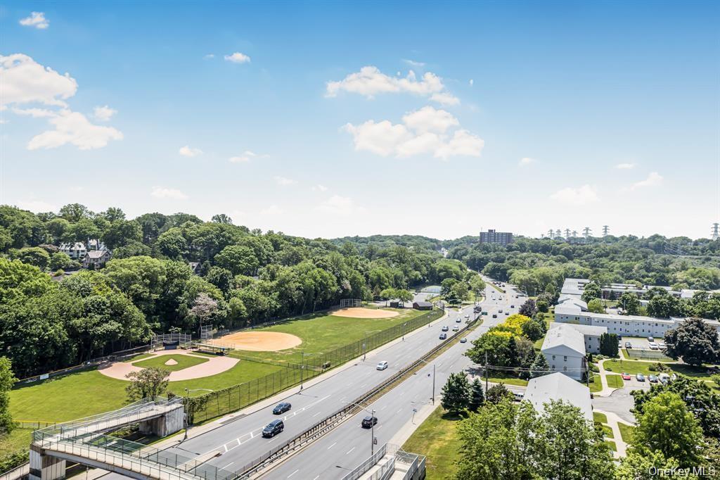 1523 Central Park, Unit 8F photo 10