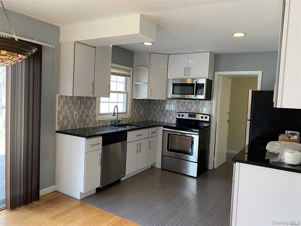 63 Hastings Drive – For Rent photo 4