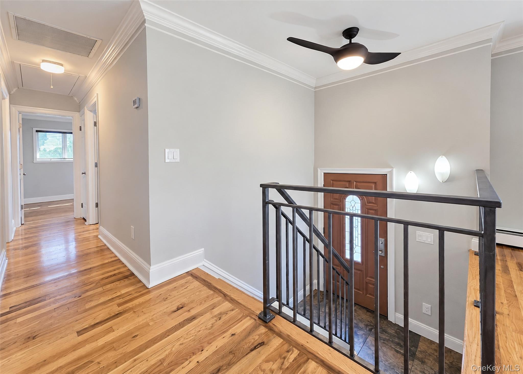 685 Carlls Path – For Sale photo 6