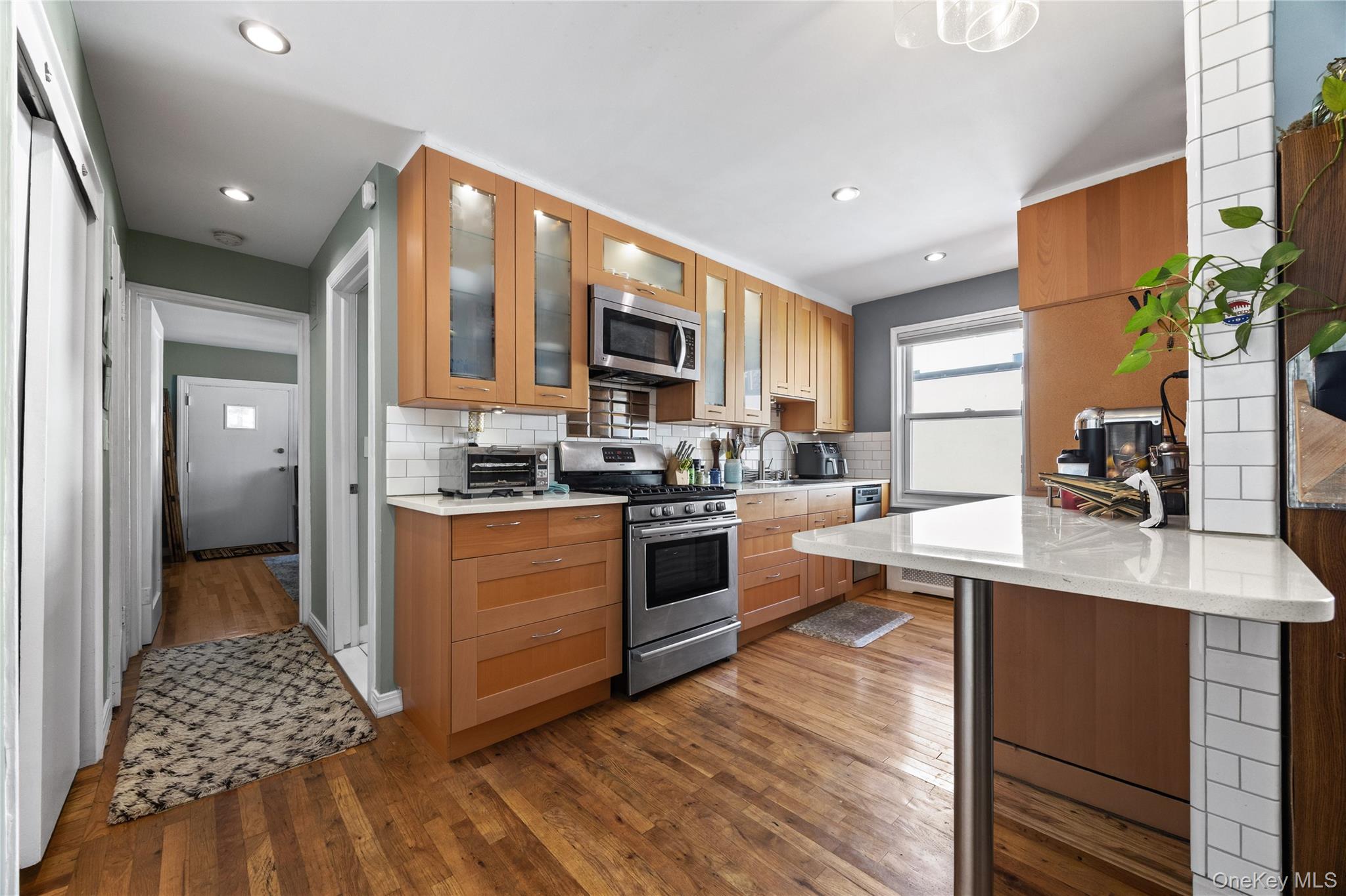 6299 Broadway, Unit C10 photo 2