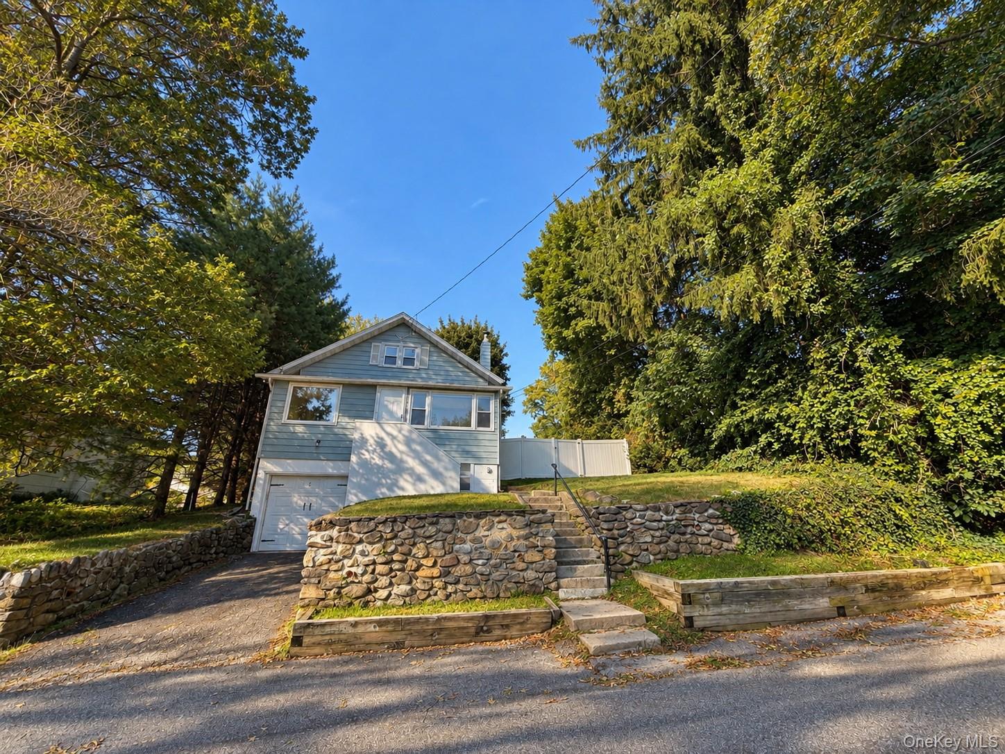 5 Ross Drive – For Sale photo 24