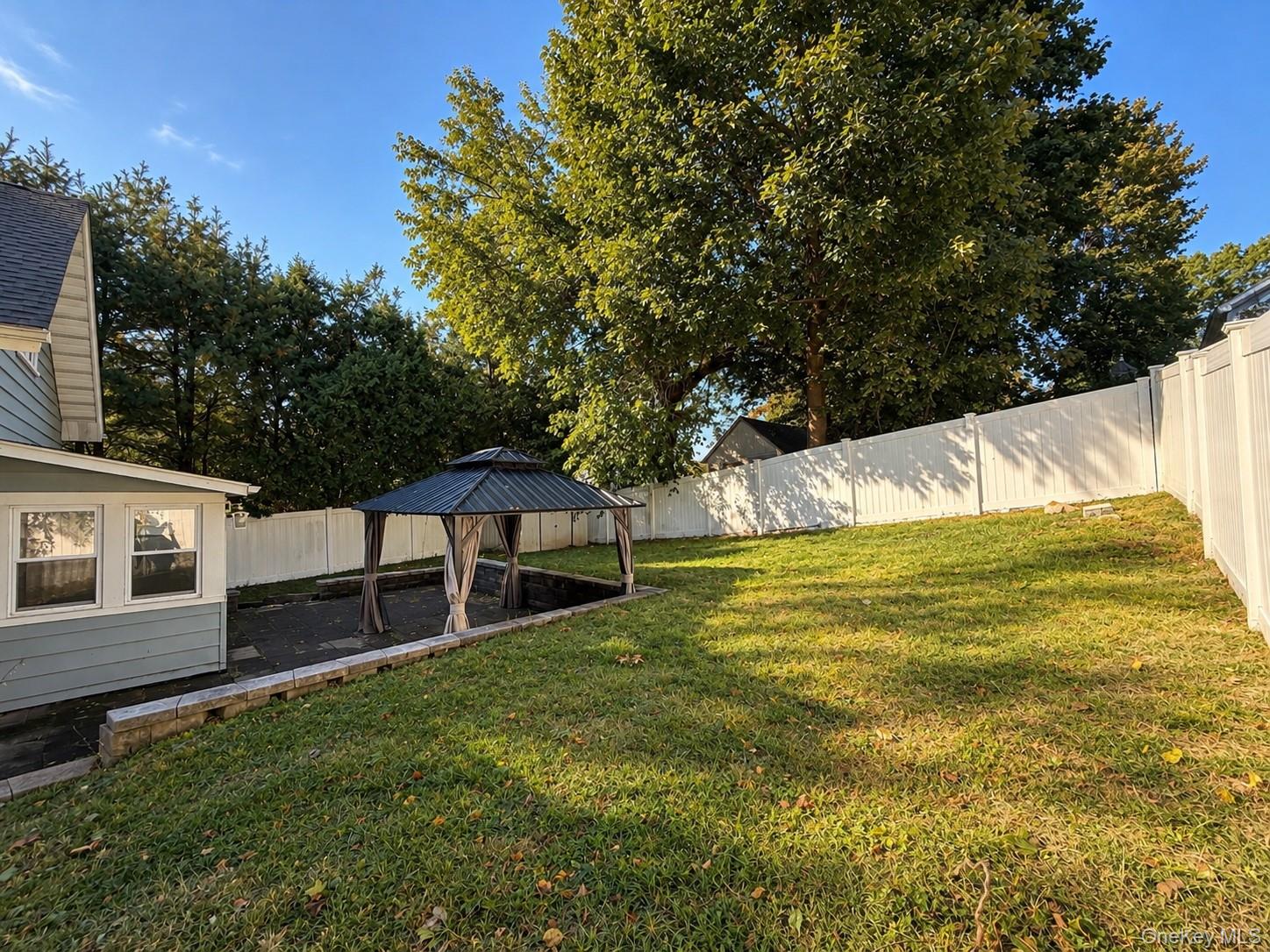 5 Ross Drive – For Sale photo 23