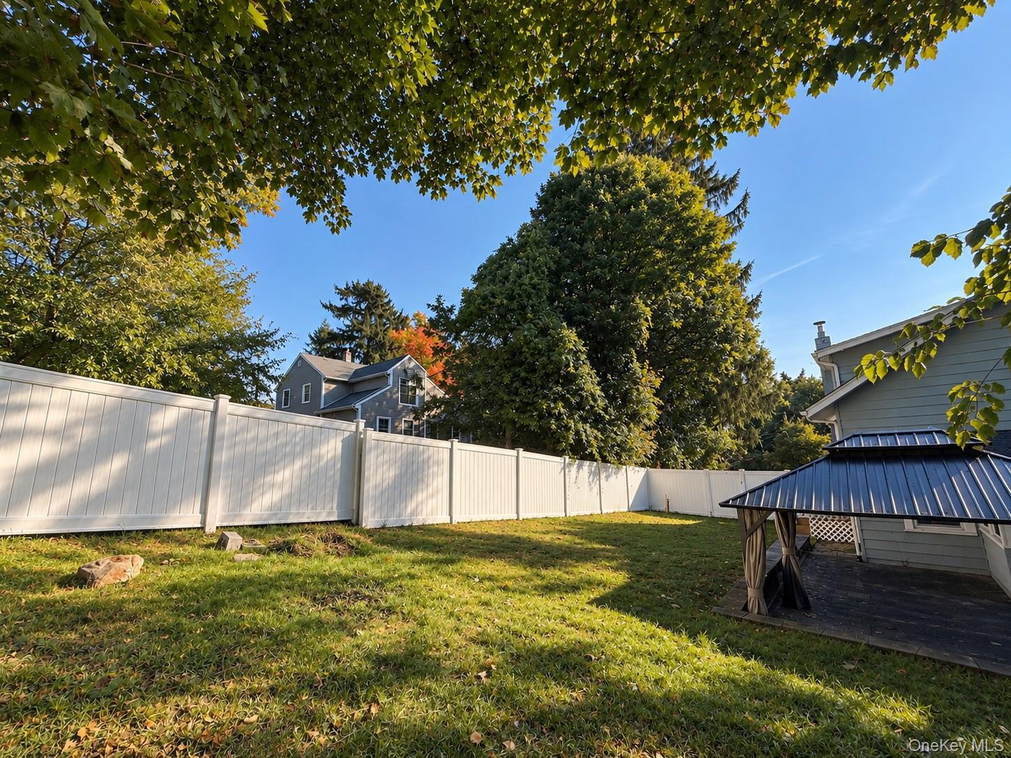 5 Ross Drive – For Sale photo 22