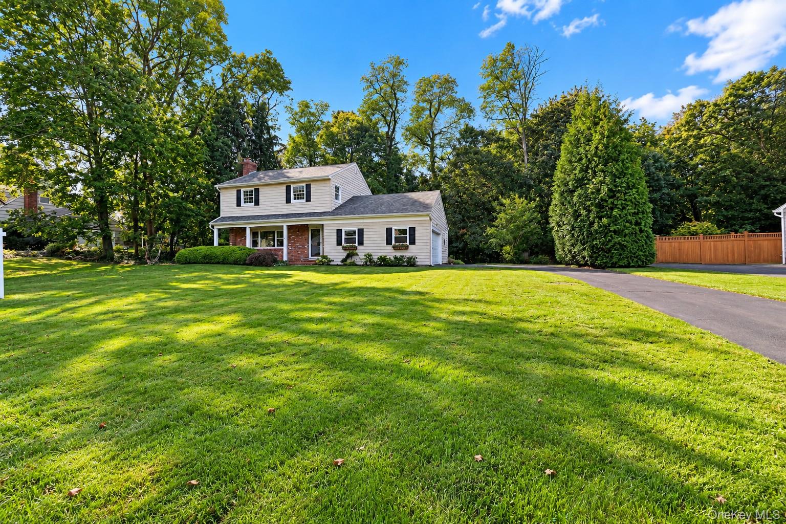 2 Salem Drive – For Sale photo 2
