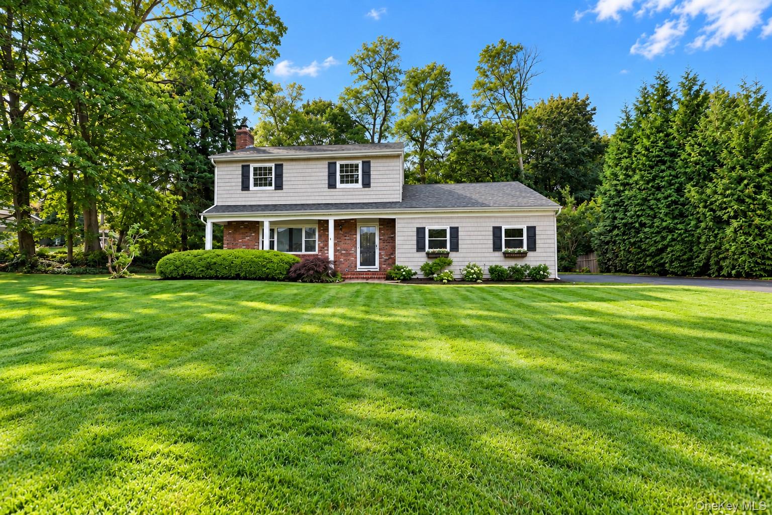 2 Salem Drive – For Sale