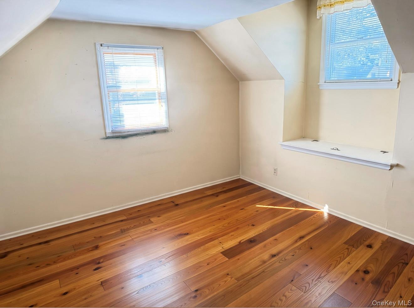 46 Midwood Avenue – For Sale photo 34