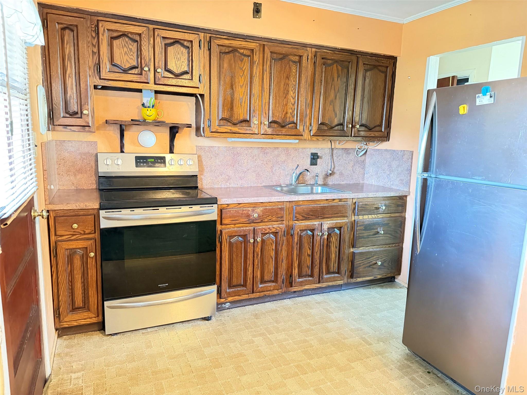 46 Midwood Avenue – For Sale