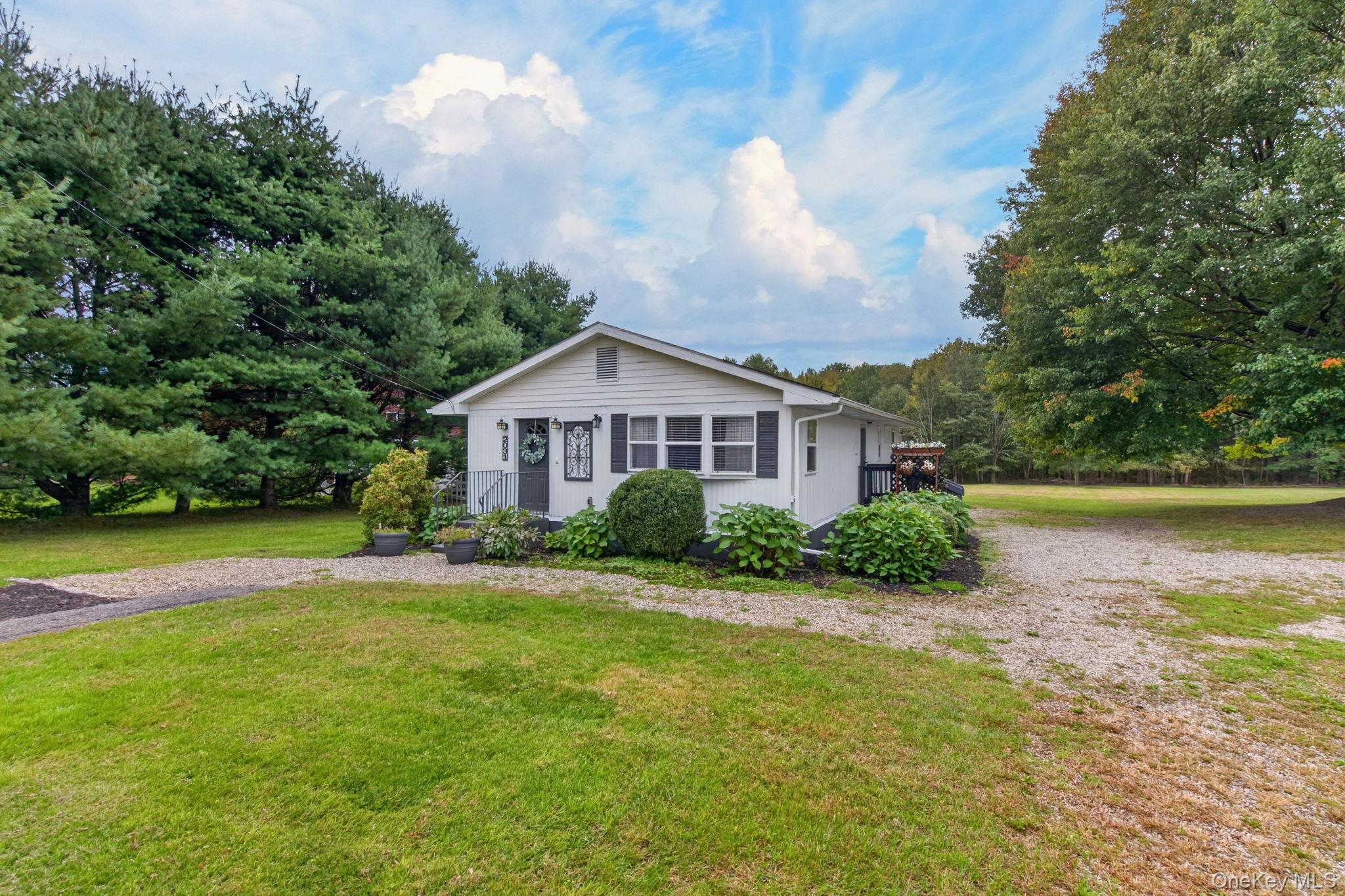2031 State Route 17K – For Sale photo 3