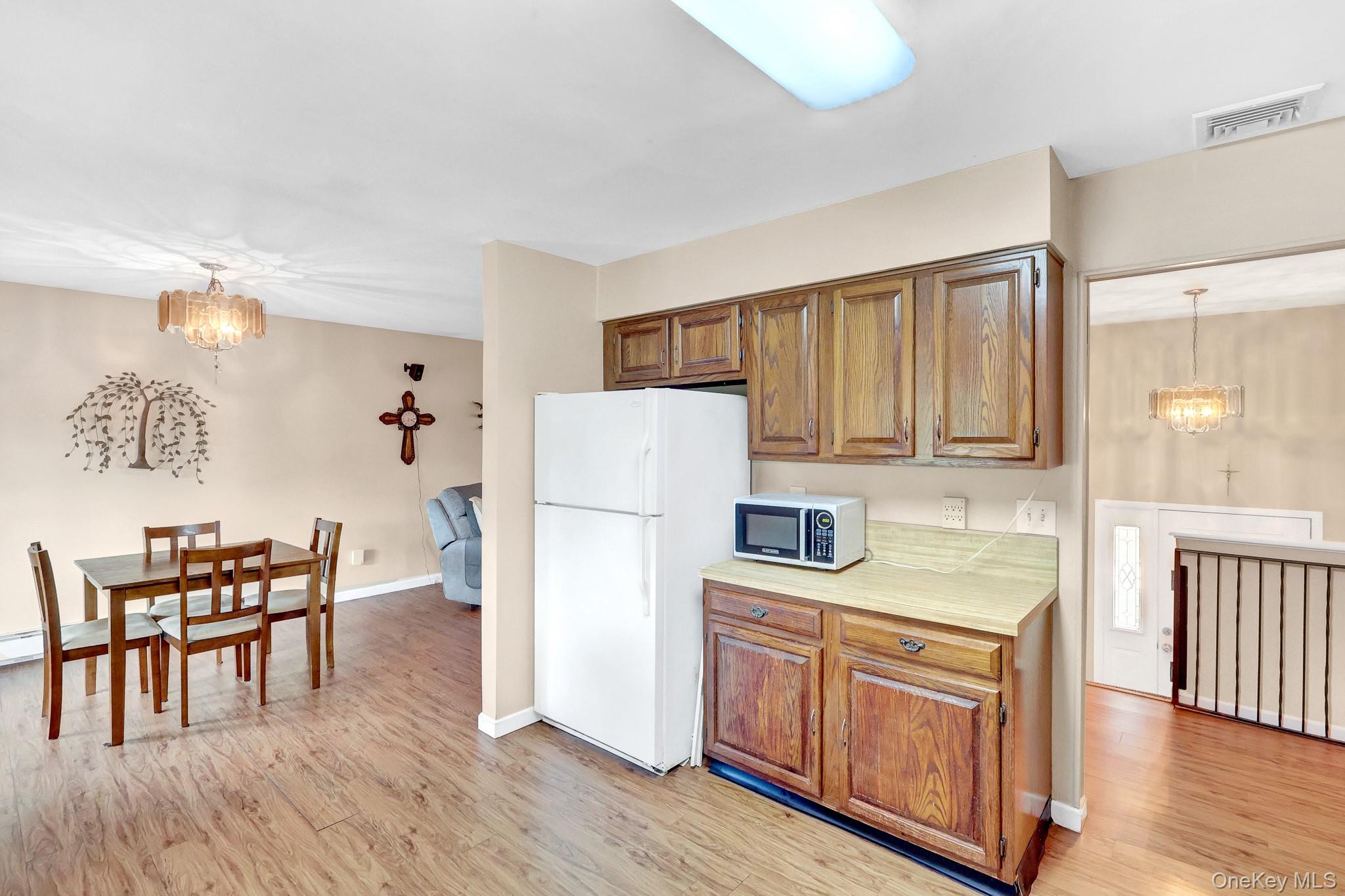 208 Raider Street – For Sale photo 12