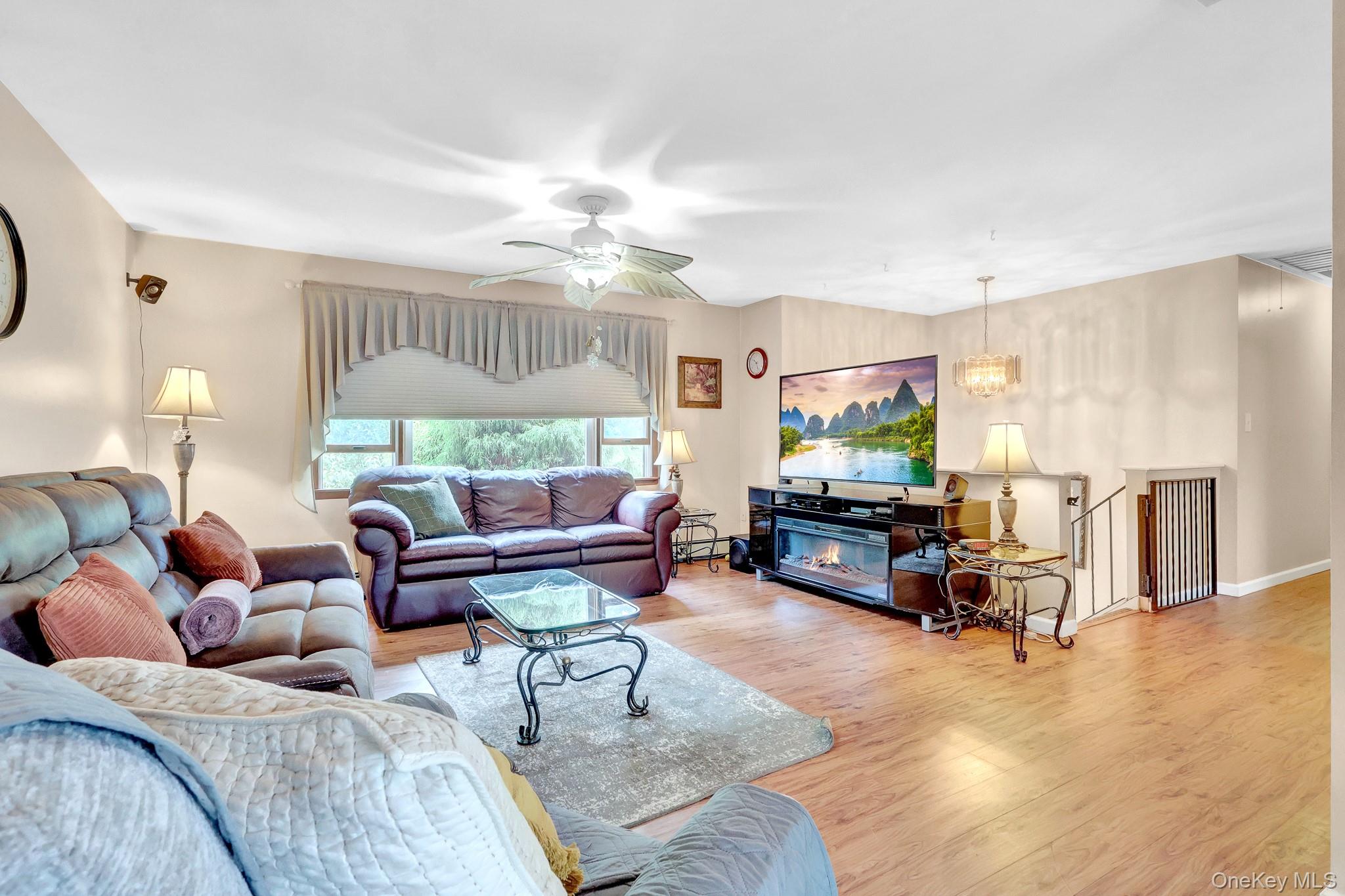 208 Raider Street – For Sale photo 5