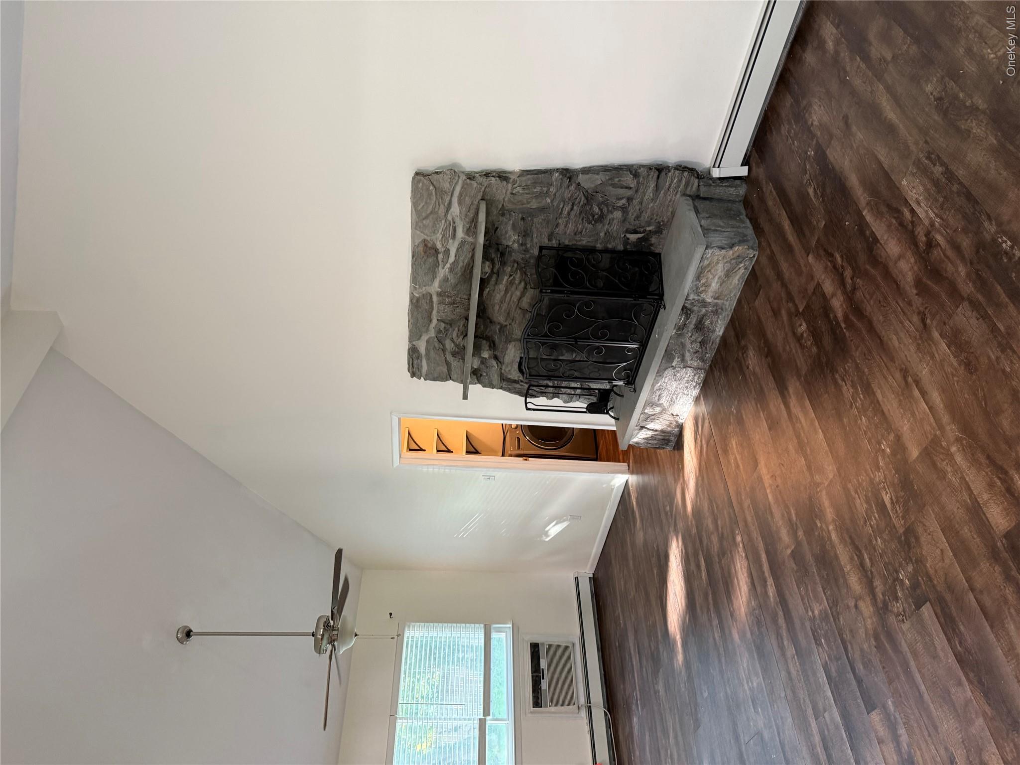 9 Stratford Road – For Rent photo 11