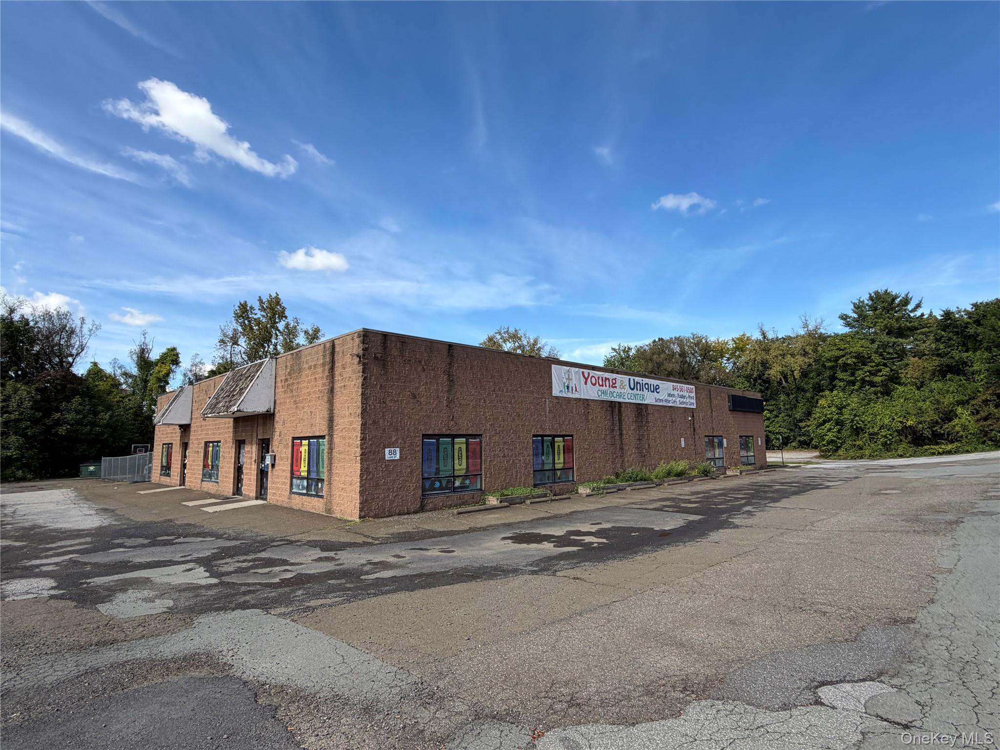 88 Lake Street – For Rent photo 42
