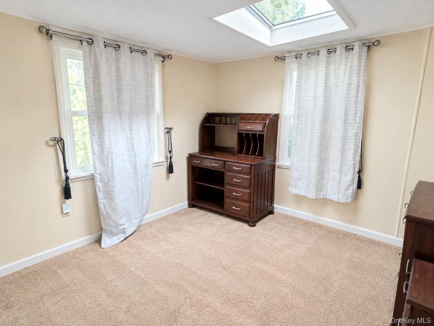 525 Riverleigh Avenue, Unit 102 photo 14